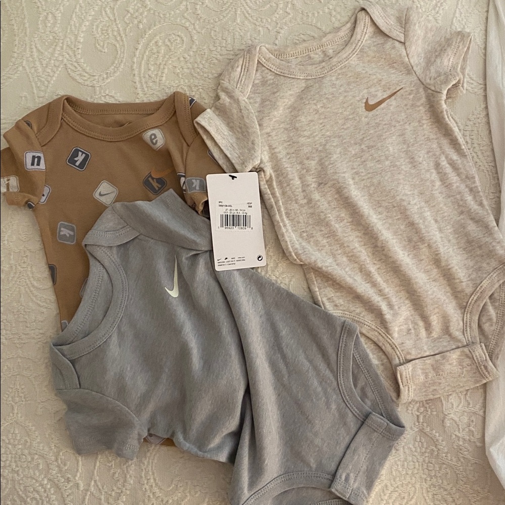 Nike Infant Onesies Trio - Brown, Gray, Cream